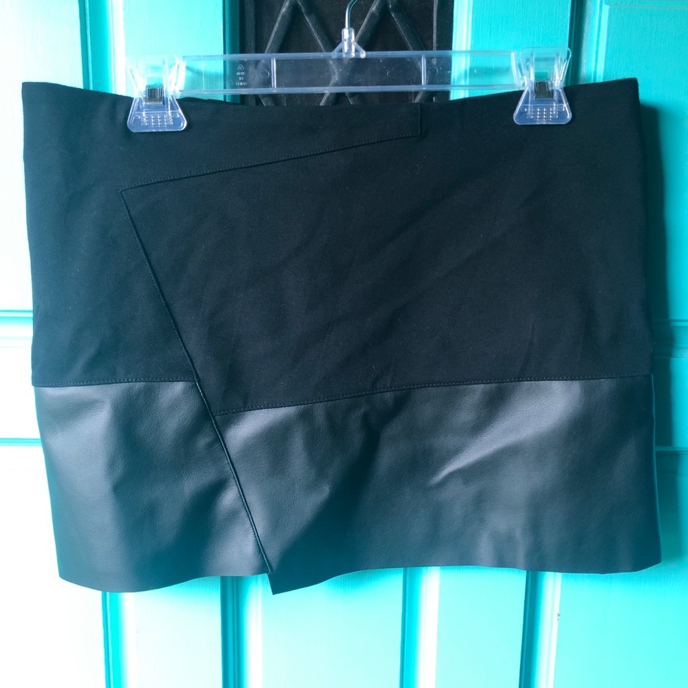 Peyton Jensen skirt